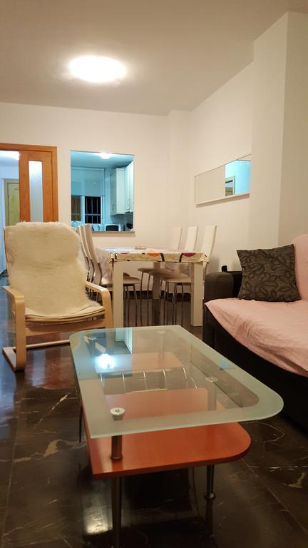 Don Juan III Apartment Fuengirola Bagian luar foto